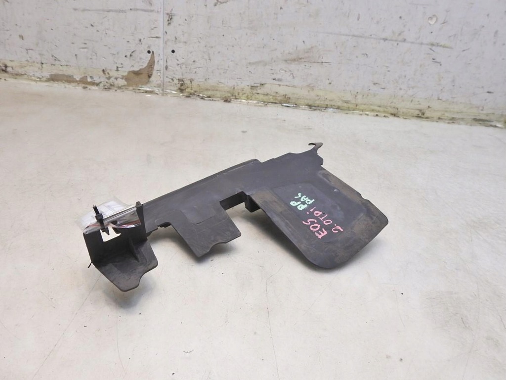 фото №6, Воздуховод воздуха правая vw eos 1q0121284