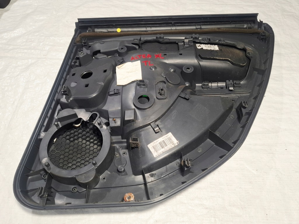 Обивка обшивка дверь задний задний левая seat altea xl 5p8 2009-2015 с шторка Недорого