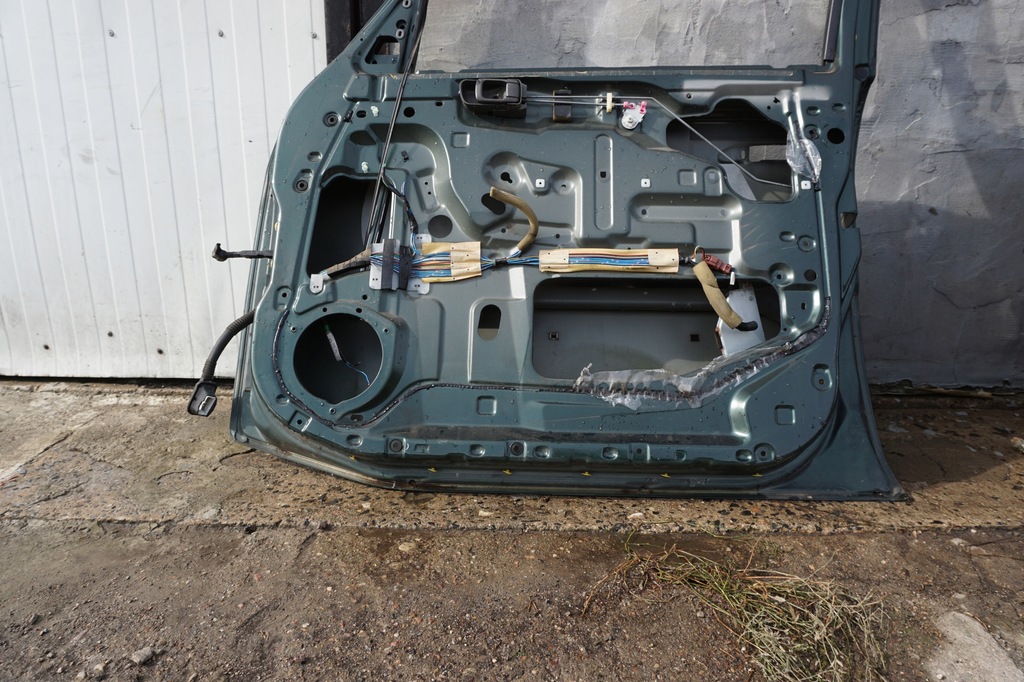 фото №8, Nissan patrol дверь правый перед передние gr ii y61 eu