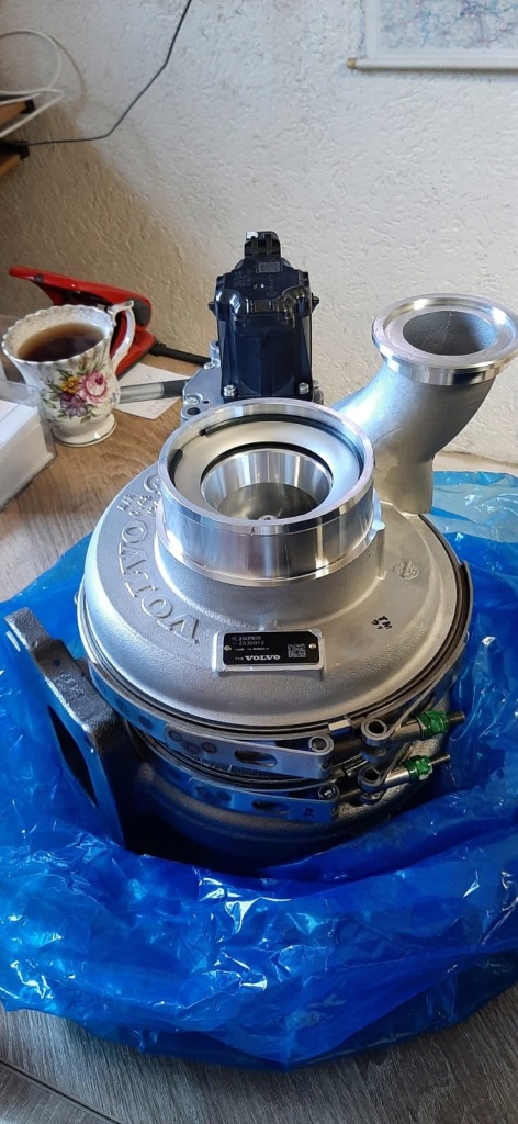 фото №1, Volvo fe d8k turbo турбина 23037073