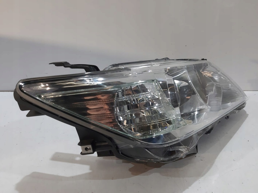 фото №2, Toyota camry xv50 12+ лампа ксенон r - 13250