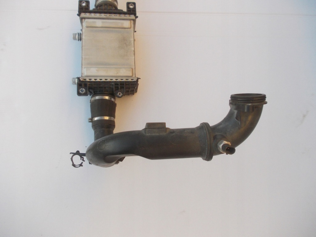 Радіатор інтеркулер alfa romeo stelvio 2.2 mjtd Оригінал