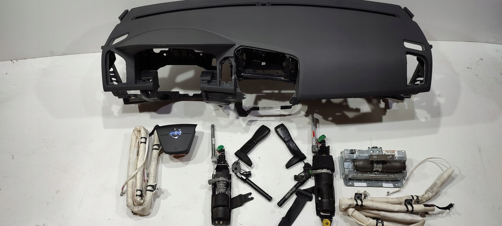 фото №5, Volvo xc60 панель приладів консоль подушка безпеки подушки безпеки ремені