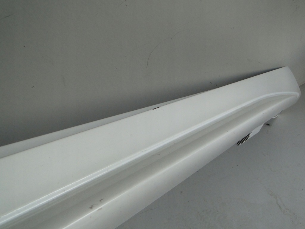 фото №10, Mercedes c klasa w206 s206 206 молдинг порог левая amg 149