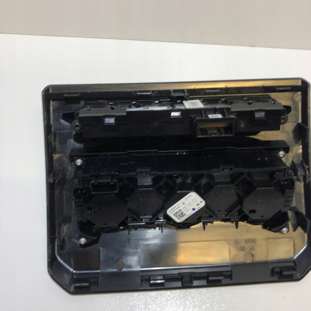 фото №8, Dacia duster ii панель кондиционера 283e82190r 275105451r