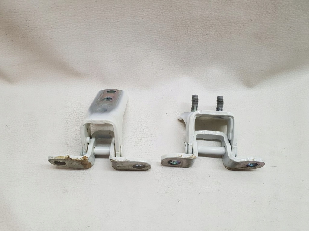 фото №4, Mitsubishi space star ii 14 петля дверь правый задняя