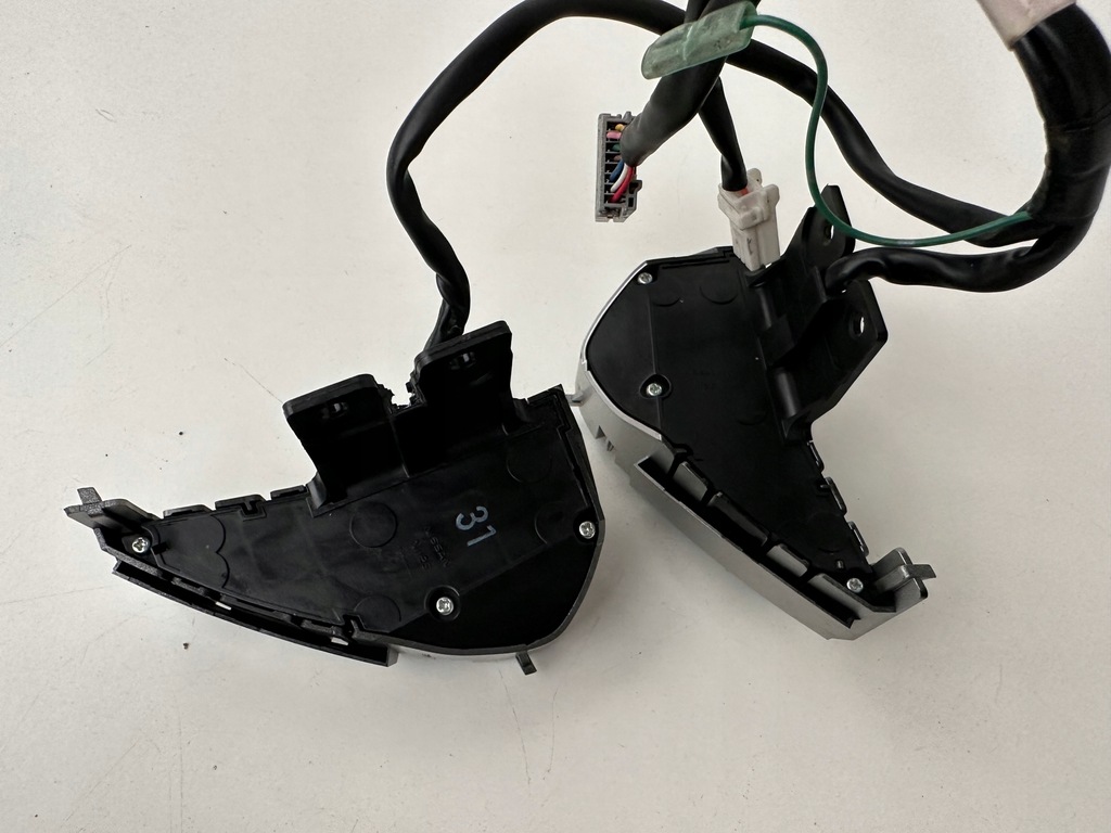 фото №9, Управление руля мультифункция переключатели nissan juke i f15