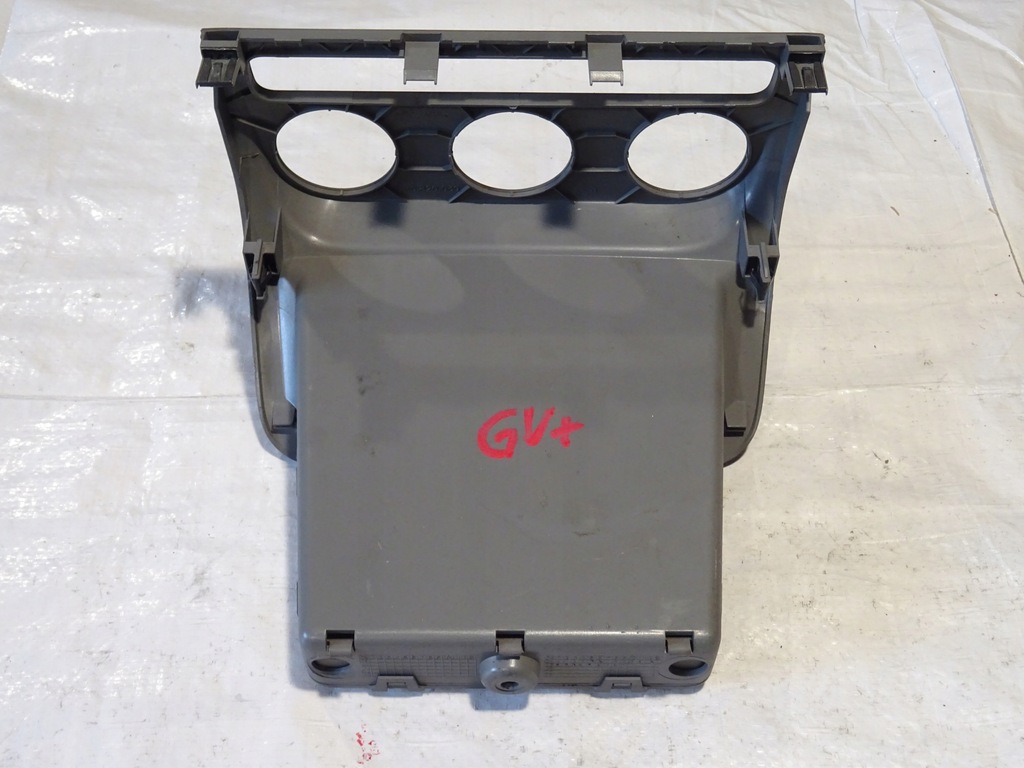 фото №7, Рамка панель обдув vw golf v + plus 5m0819422a