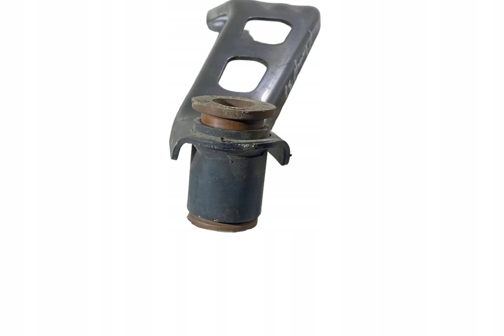 фото №7, Кронштейн вихлоп dodge durango wd 68166084aa 3.6l бензиновий 220kw 2018