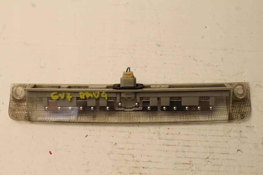 фото №7, Третий свет стоп стоп-сигнал toyota rav4 iii 05-