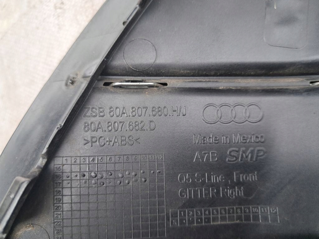 Купить Правая решётка бампера audi q5 80a807682d s-line 2016-2019
