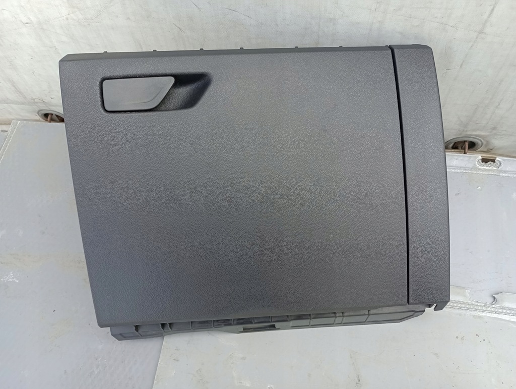 фото №1, Skoda kamiq бардачок пассажира 655857097b