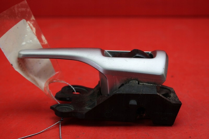 фото №3, Ручка внутренняя левая перед toyota verso 12r