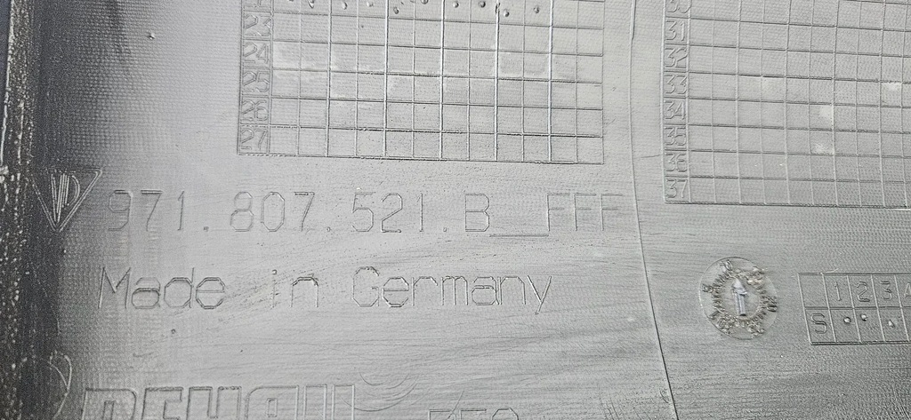 фото №13, Porsche panamera 971 2019 бампер перед передній