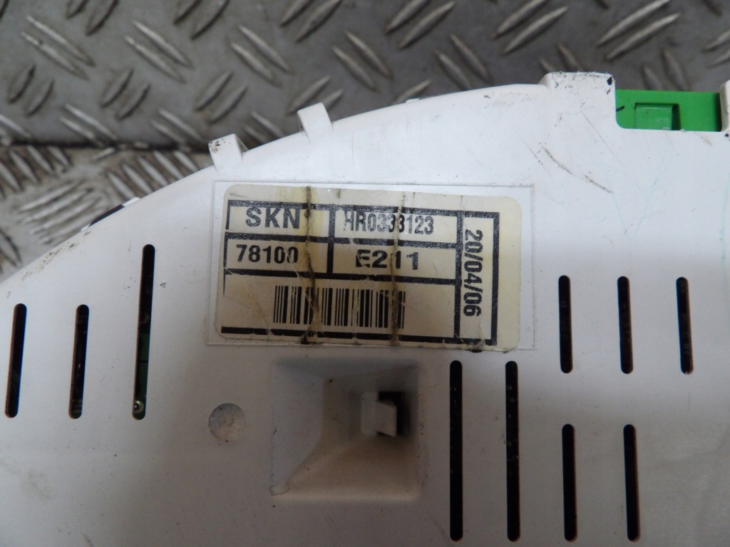 Купить Honda cr-v 2 2.2 ictdi панель приборы hr0333123