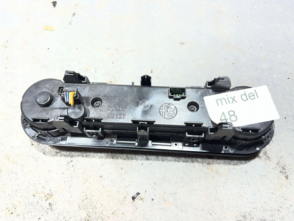 Панель кондиціонера alfa romeo stelvio 01561506100 Ціна
