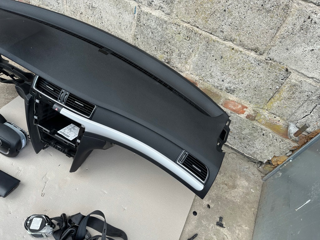 фото №8, Консоль подушка безопасности подушки безопасности ремни skoda superb ii oryg