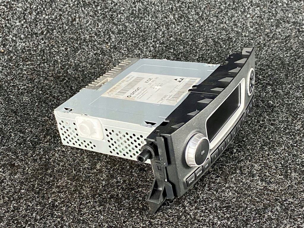 фото №1, Smart forfour w451 радіо заводський a4519011301