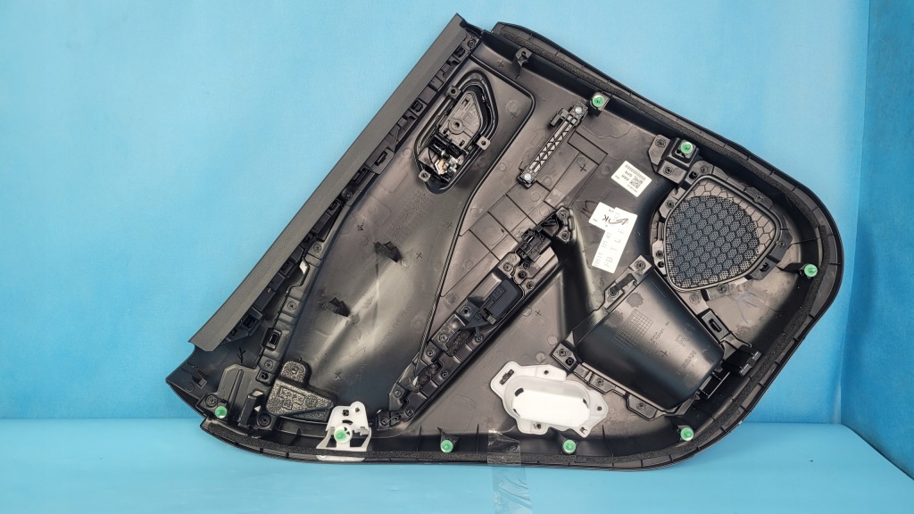 Nissan qashqai iii 1.3 dig-t обшивка оббивка двері задній правий 829a6ua1a Недорого