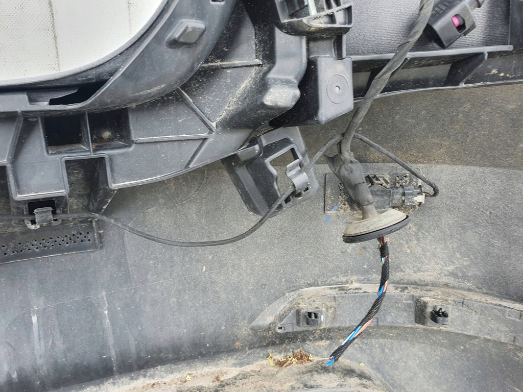 фото №10, Audi a3 8v5 8v sedan бампер задня задній pdc