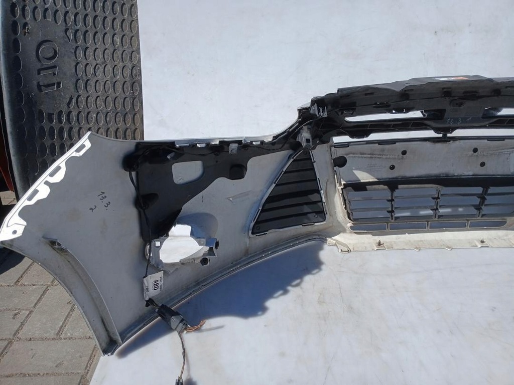 фото №6, Бампер перед передний ford focus mk3 iii 10-14r. серебристый