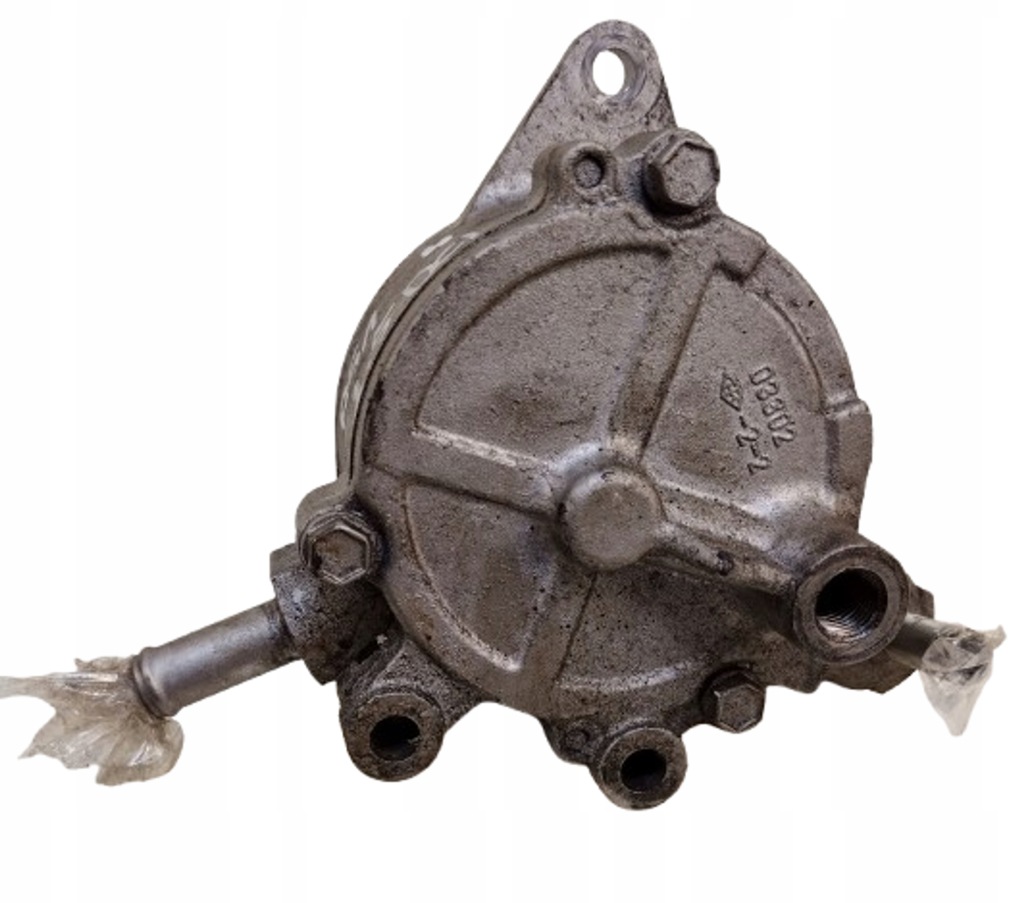 фото №1, Nissan pathfinder r51 navara d40 05-10 2.5 dci насос вакуумa вакуум