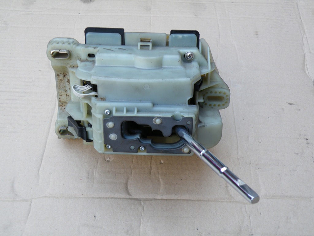 фото №7, Mercedes c klasa w203 вибірник домкрат перемикання передач автоматична коробка передач a2032672524