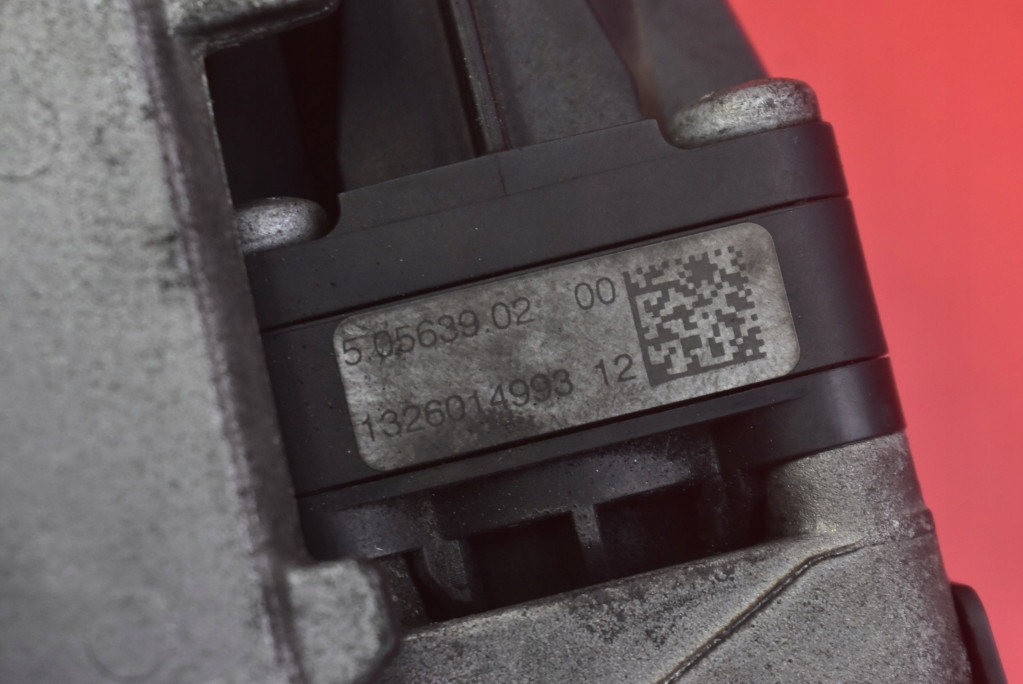 фото №8, Радиатор выхлопных газов plh-19206-af 9671187780 peugeot 308 1 i t7 1.6 hdi 110 km