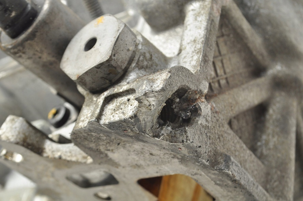 фото №16, Bmw f20 f21 f30 f31 mini r55 r56 r57 r58 r59 r60 1.6 thp головка v758067980