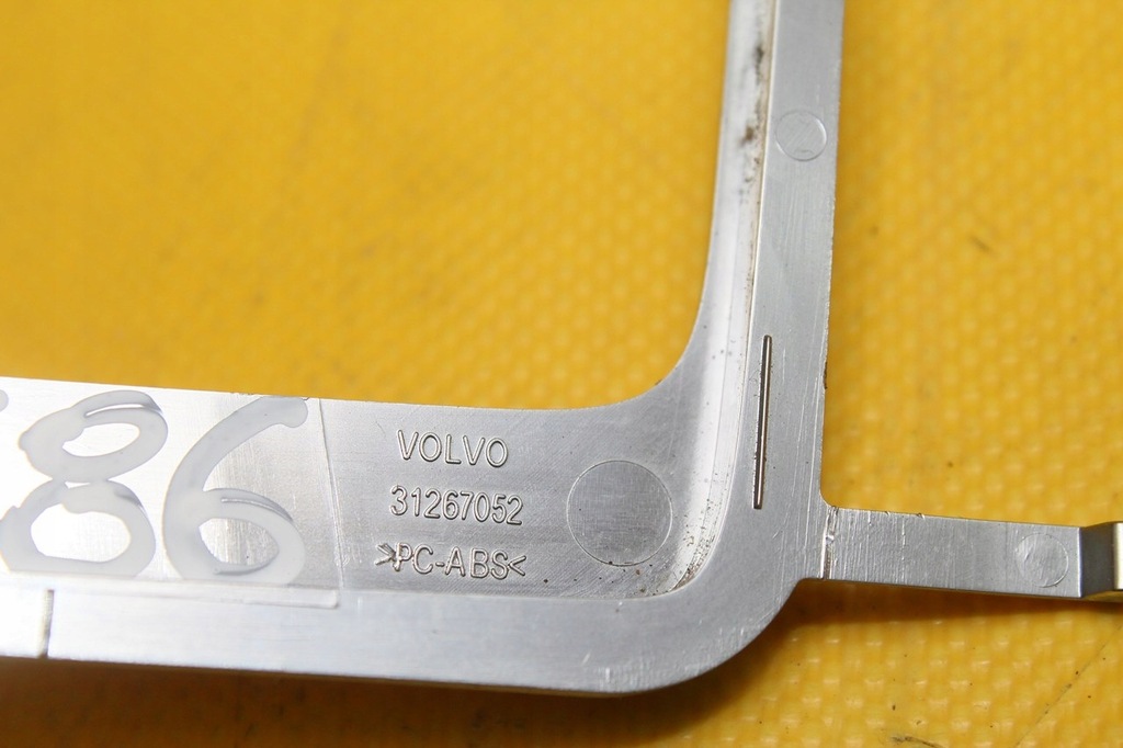 фото №8, Рамка панель обдув v60 s60 ii 31267052