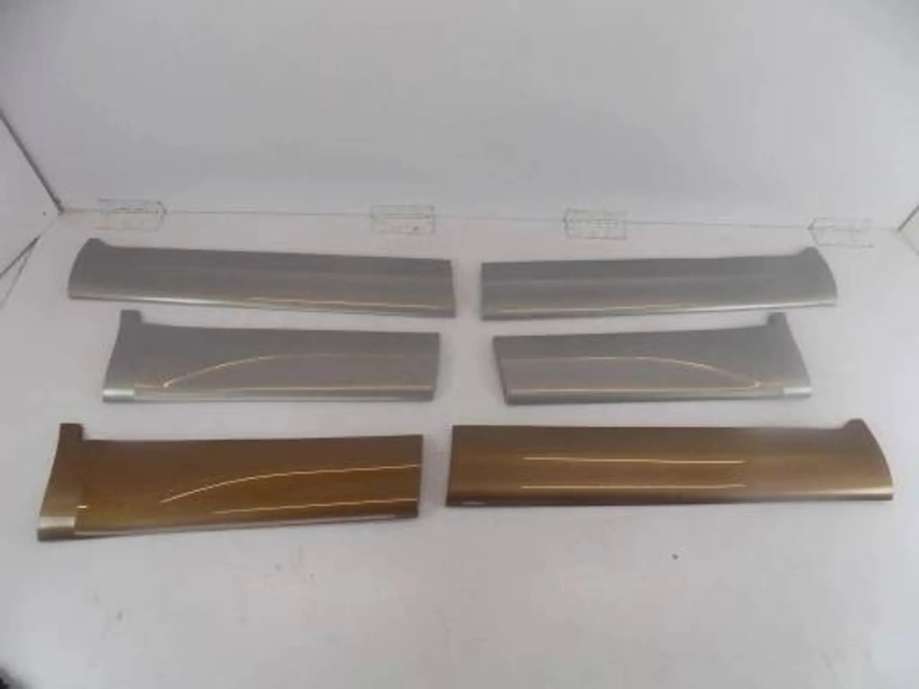 фото №1, Молдинг накладка дверь перед передние правое bentley bentayga nowa оригинал