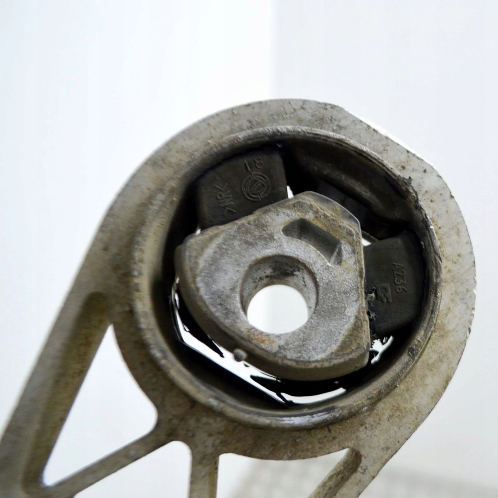 фото №7, Citroen jumper 2015 кронштейн / кронштейн коробки передач