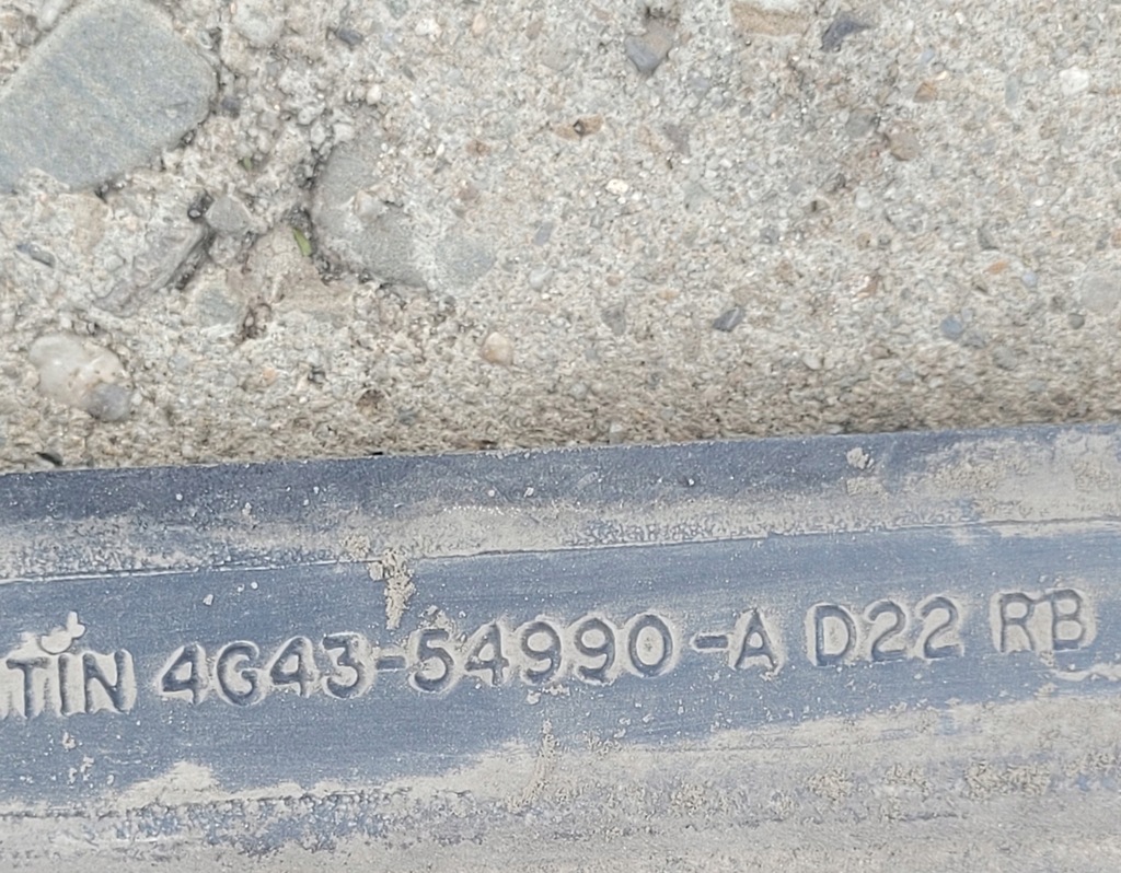 фото №6, Aston martin db9 04-12r молдинг порог правая левая