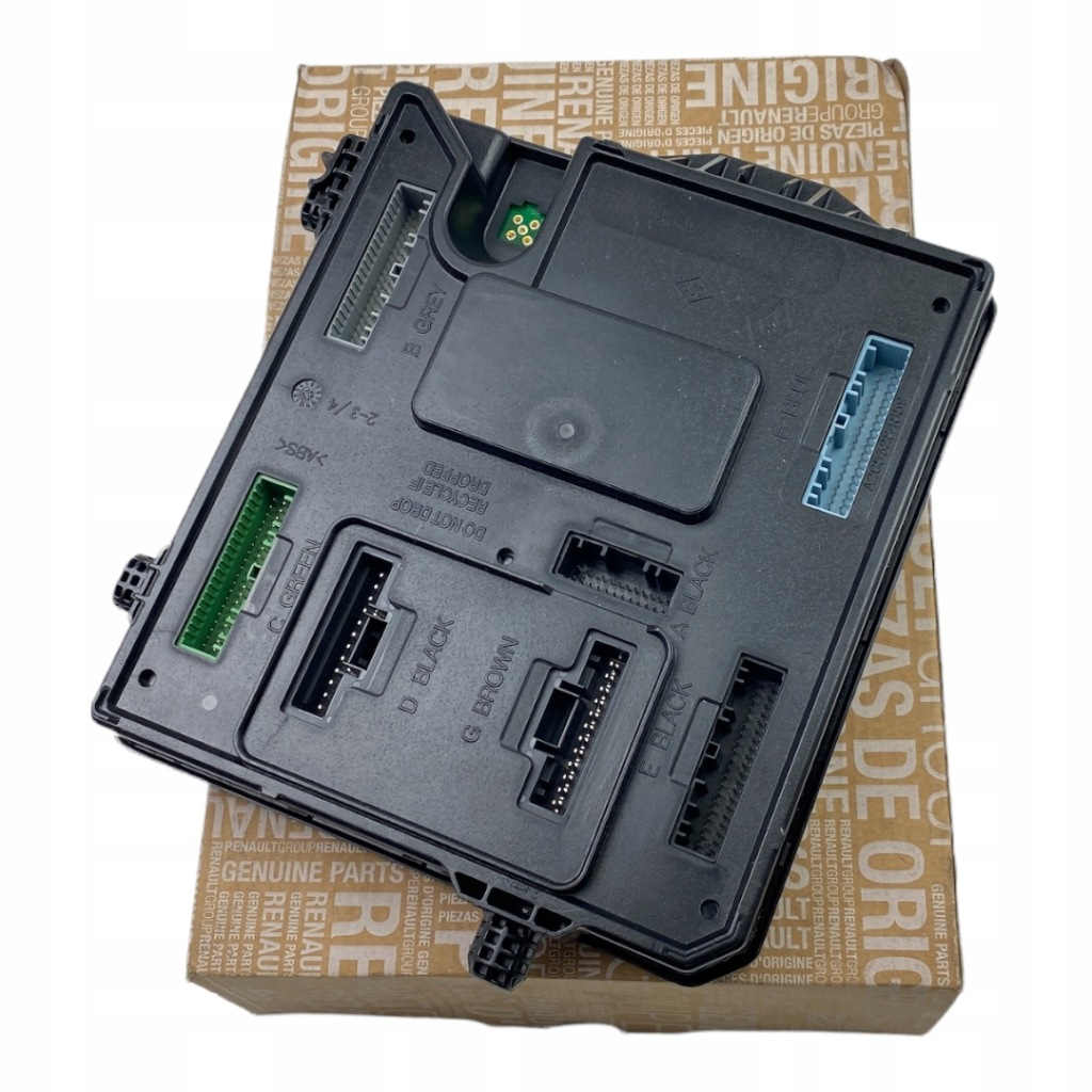 фото №1, Новый блок управления модуль bcm mégane iii scenic iii