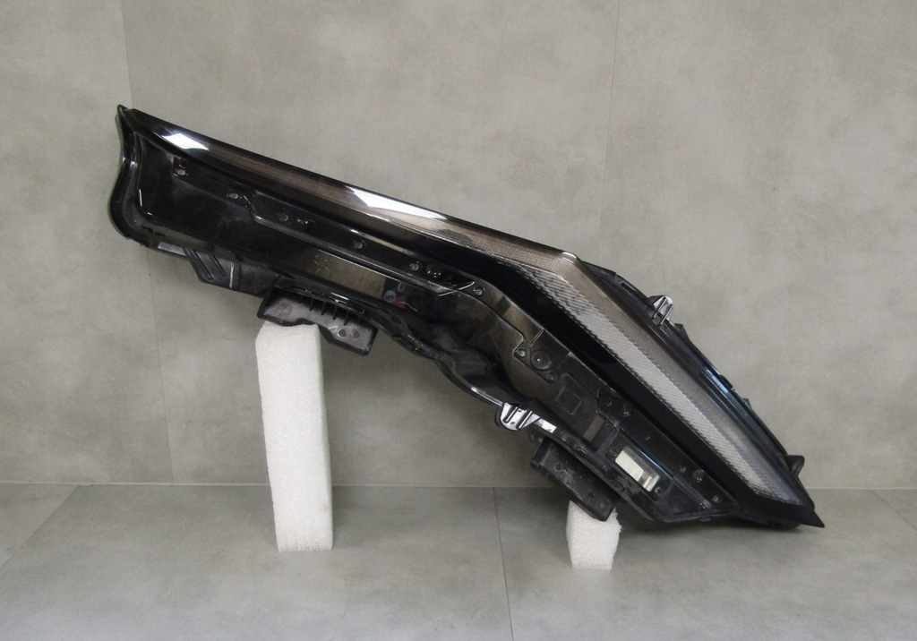 фото №1, Лампа перед nissan ariya led drl rh w5752