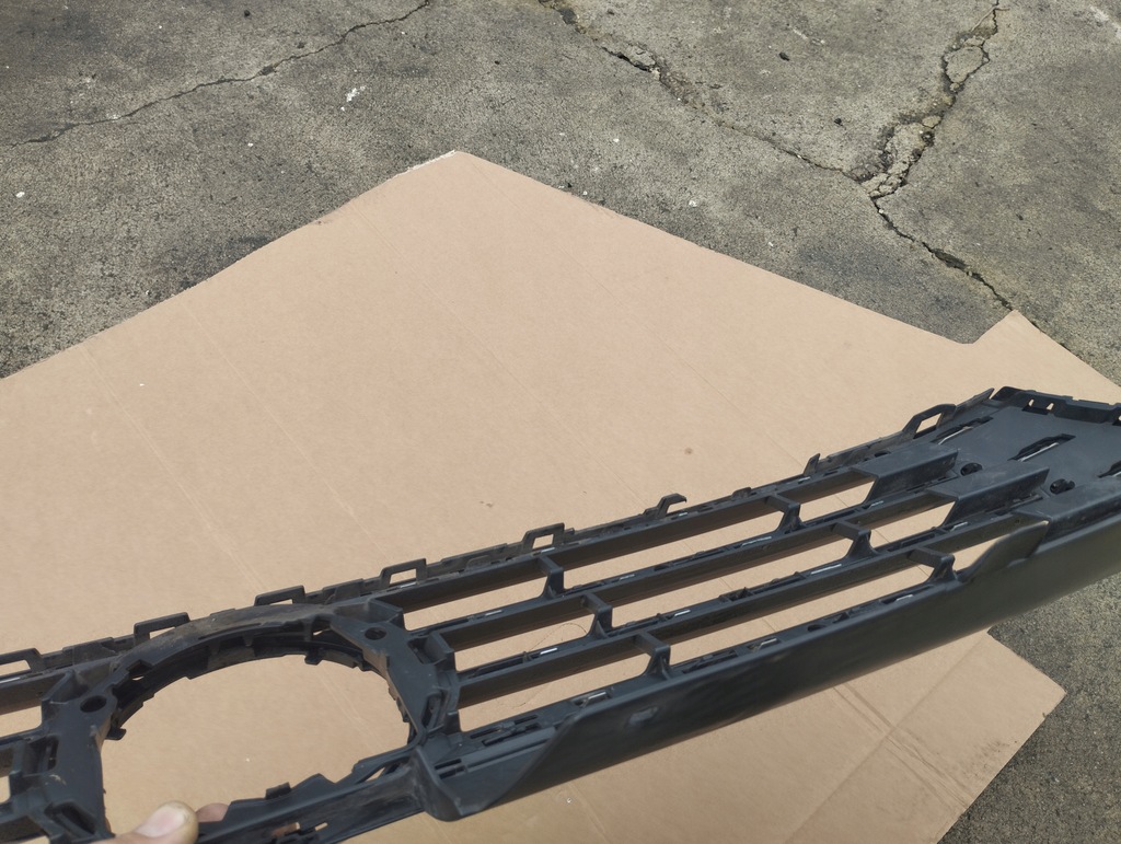 фото №5, Volkswagen passat b7 3aa 10- решётка радиатора решётка радиатора