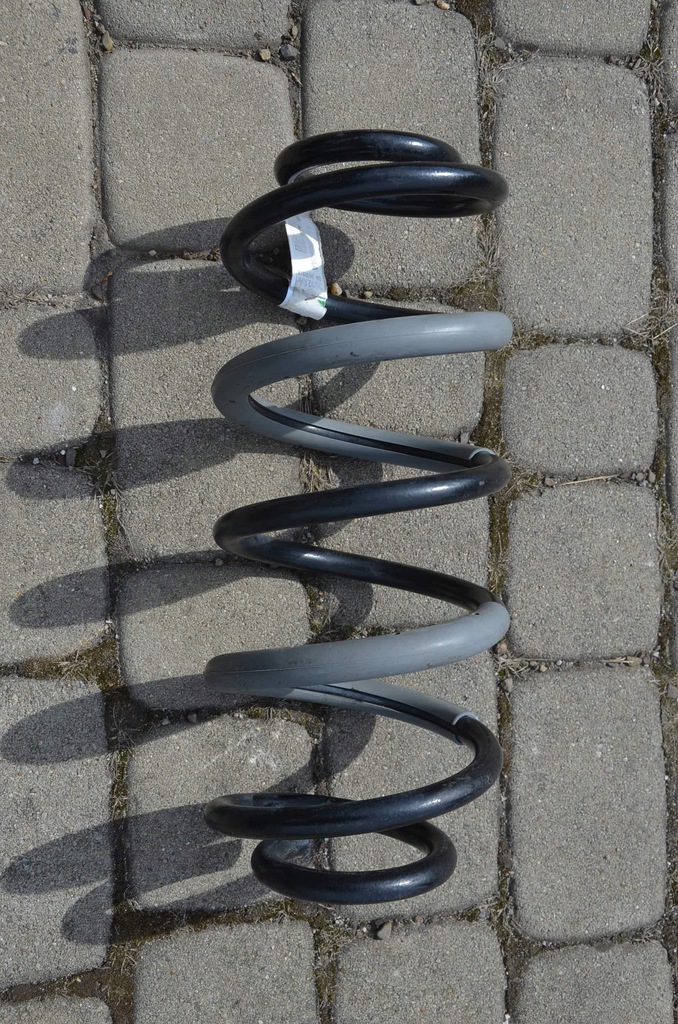 фото №1, Пружина задняя jeep wrangler 2018+ 2.0t 68253592aa