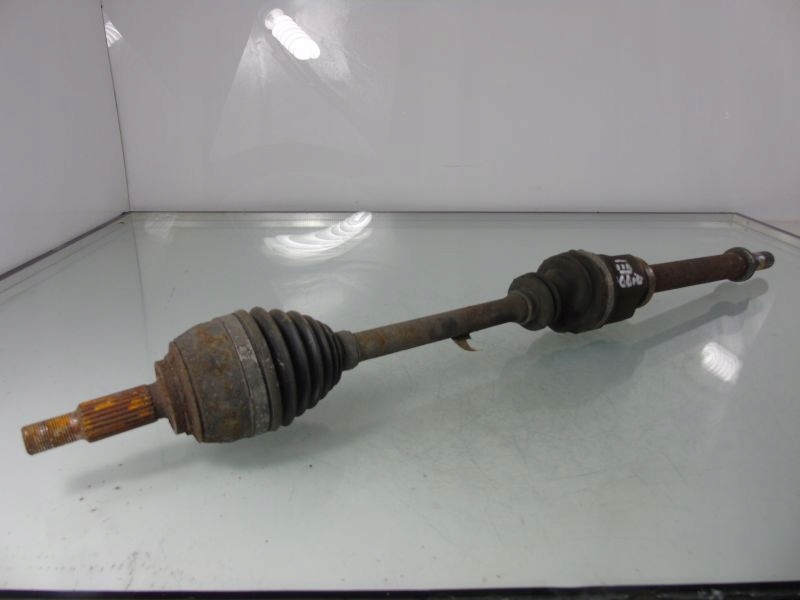 фото №1, Renault clio iii 1.6 16v приводной вал длинная 6 передач