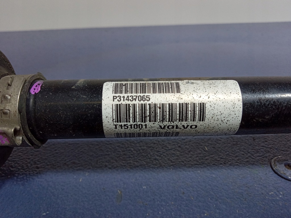 Volvo v40 2 2.0 d2 привідний вал ліва перед механічна коробка передач 31437065 Оригінал