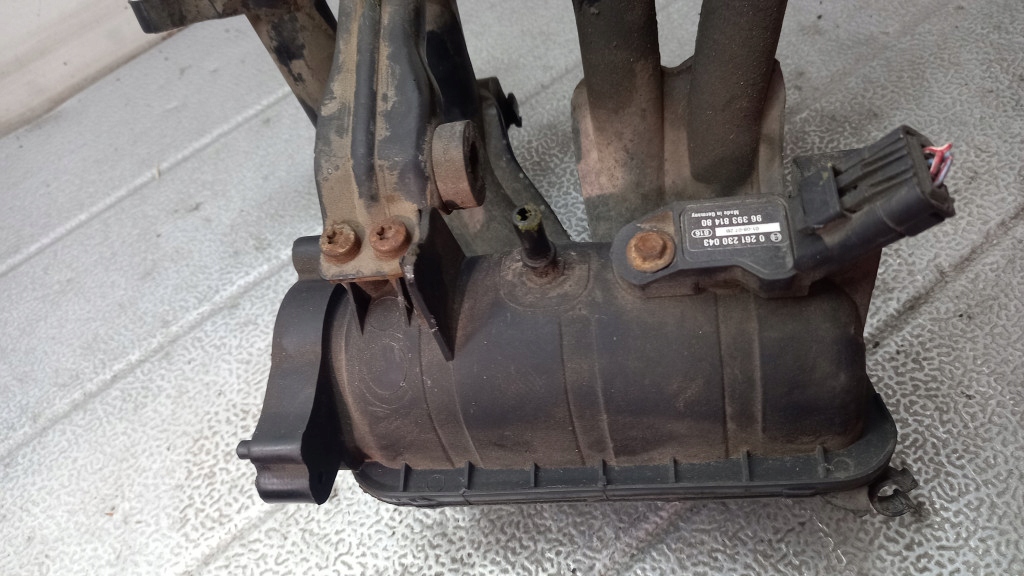 фото №5, Коллектор всасывающий peugeot 206 01r hb 9638425180