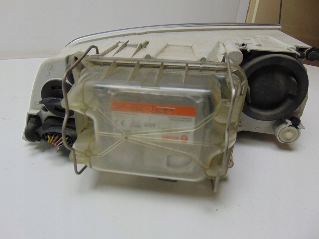 фото №13, Лампа левая перед ксенон skoda octavia ii 2 2004-08 1z1941017n europa