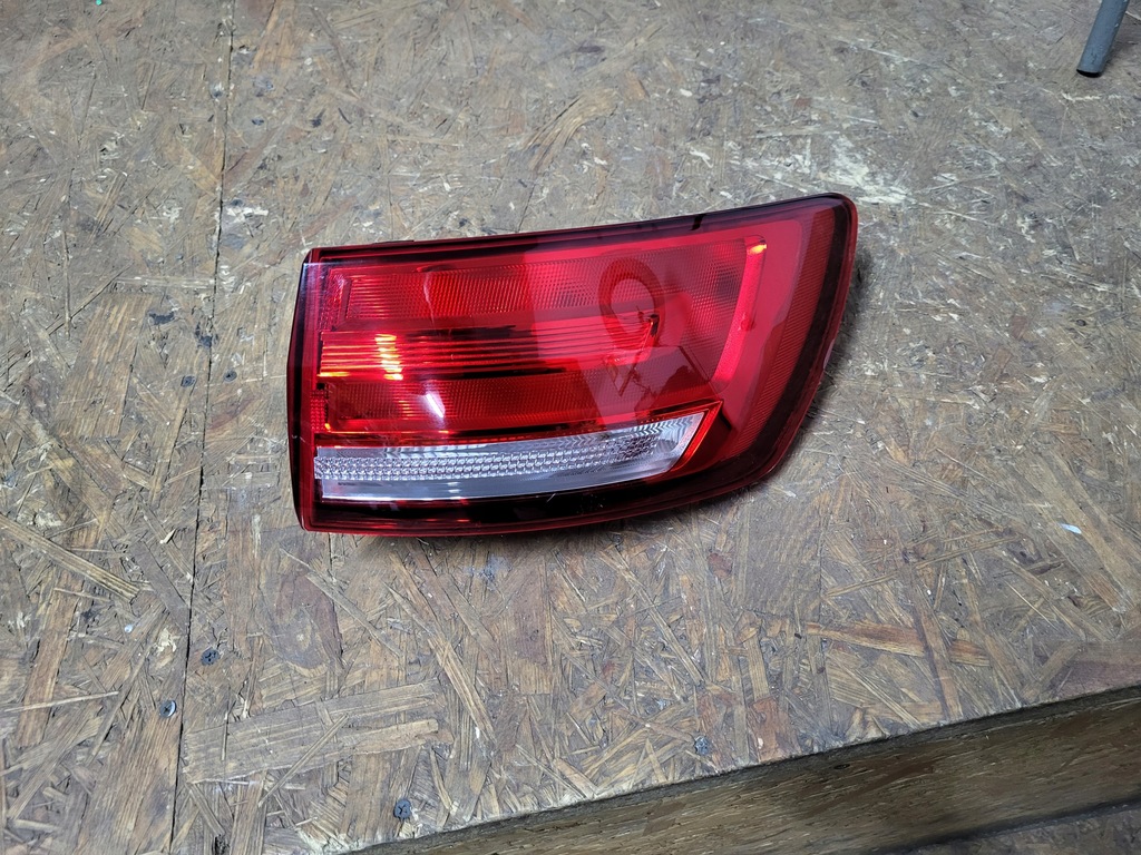 фото №10, Audi a-4 a4 b9 8w9 лампа задня задня права