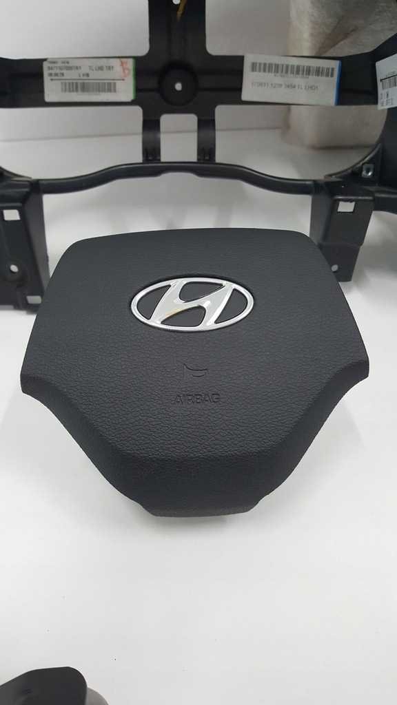 фото №5, Tucson приборная панель консоль подушки безопасности ремни подушка безопасности