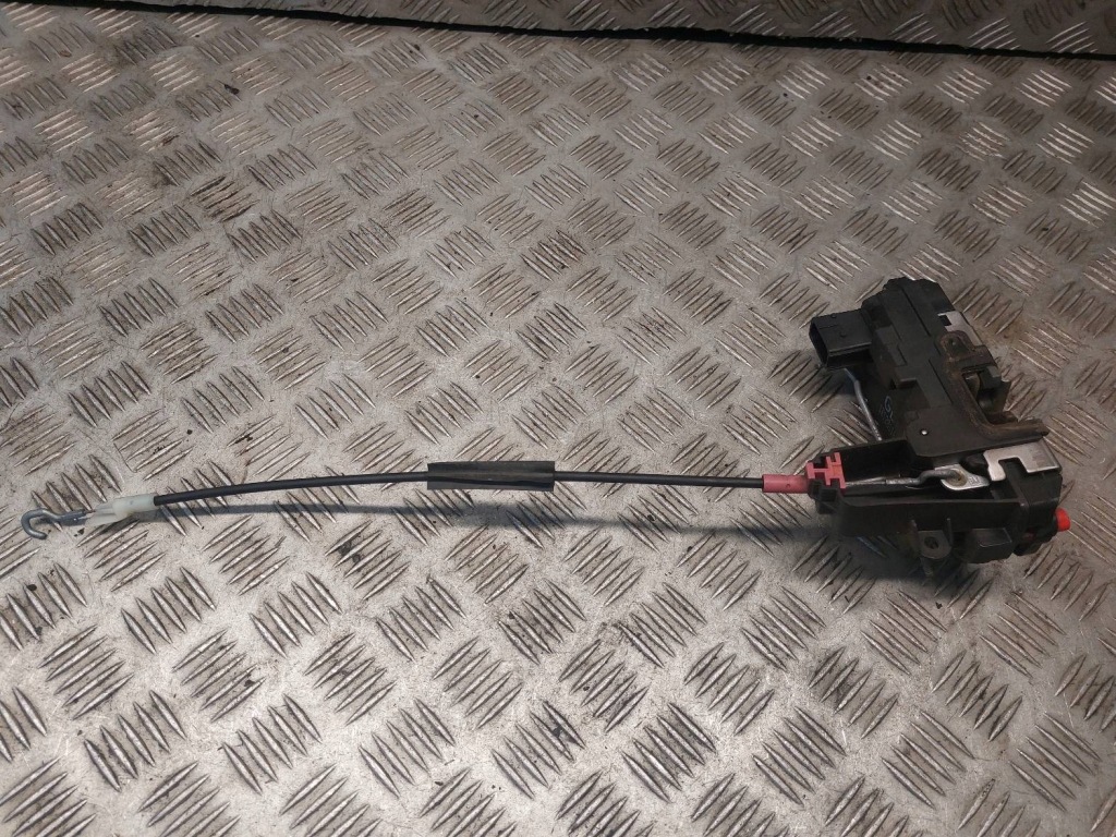 фото №1, Замок дверь правый задняя opel astra h 13128116