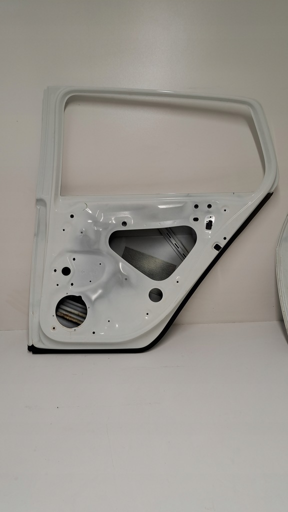 фото №15, Двері правий задня hb vw golf vii 7 5d