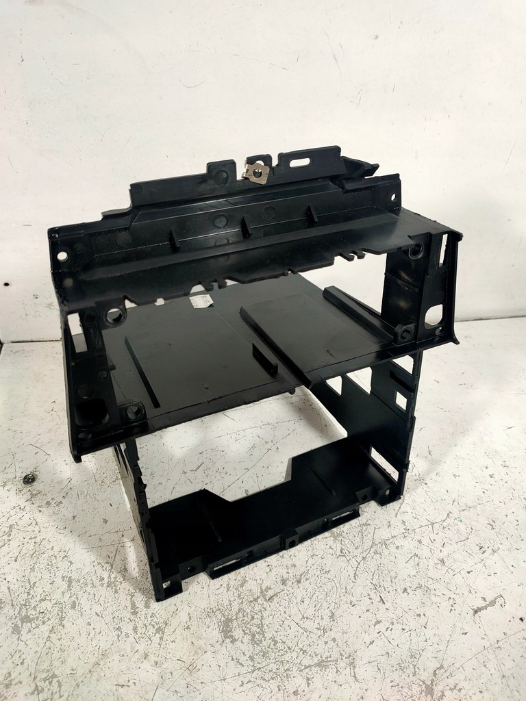 фото №1, Skoda superb i рамка каркас корзина радіо 3u0858757