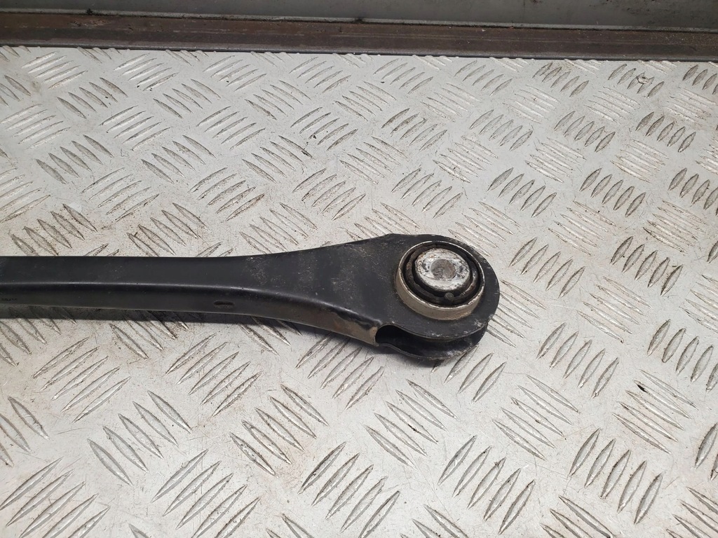 фото №7, Audi q5 sq5 80a501531a задняя сторона левая рычаги