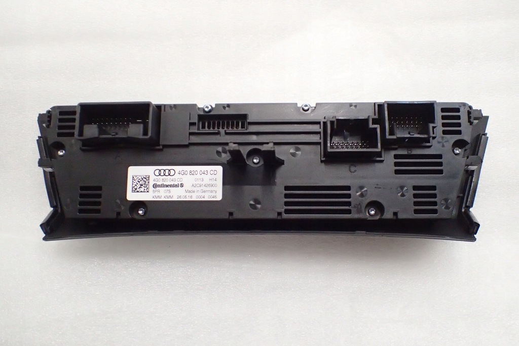 фото №9, Audi a7 4g панель кондиционера 4g0820043cd