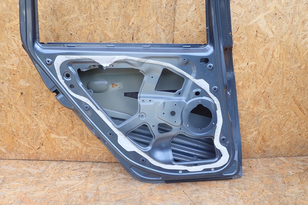 фото №8, Дверь fiat bravo 2 07-14r. левая задние дверь