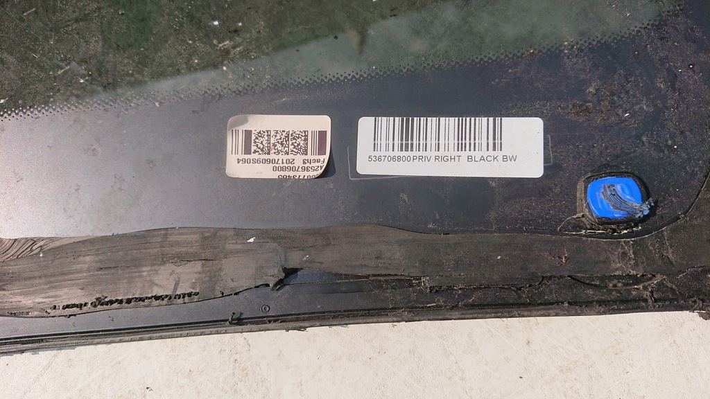 фото №8, Mercedes glc 253 скло кузовна права трикутник